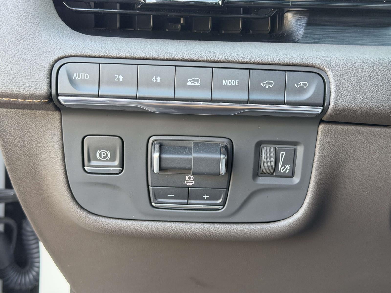 2021 Cadillac Escalade 4WD Sport