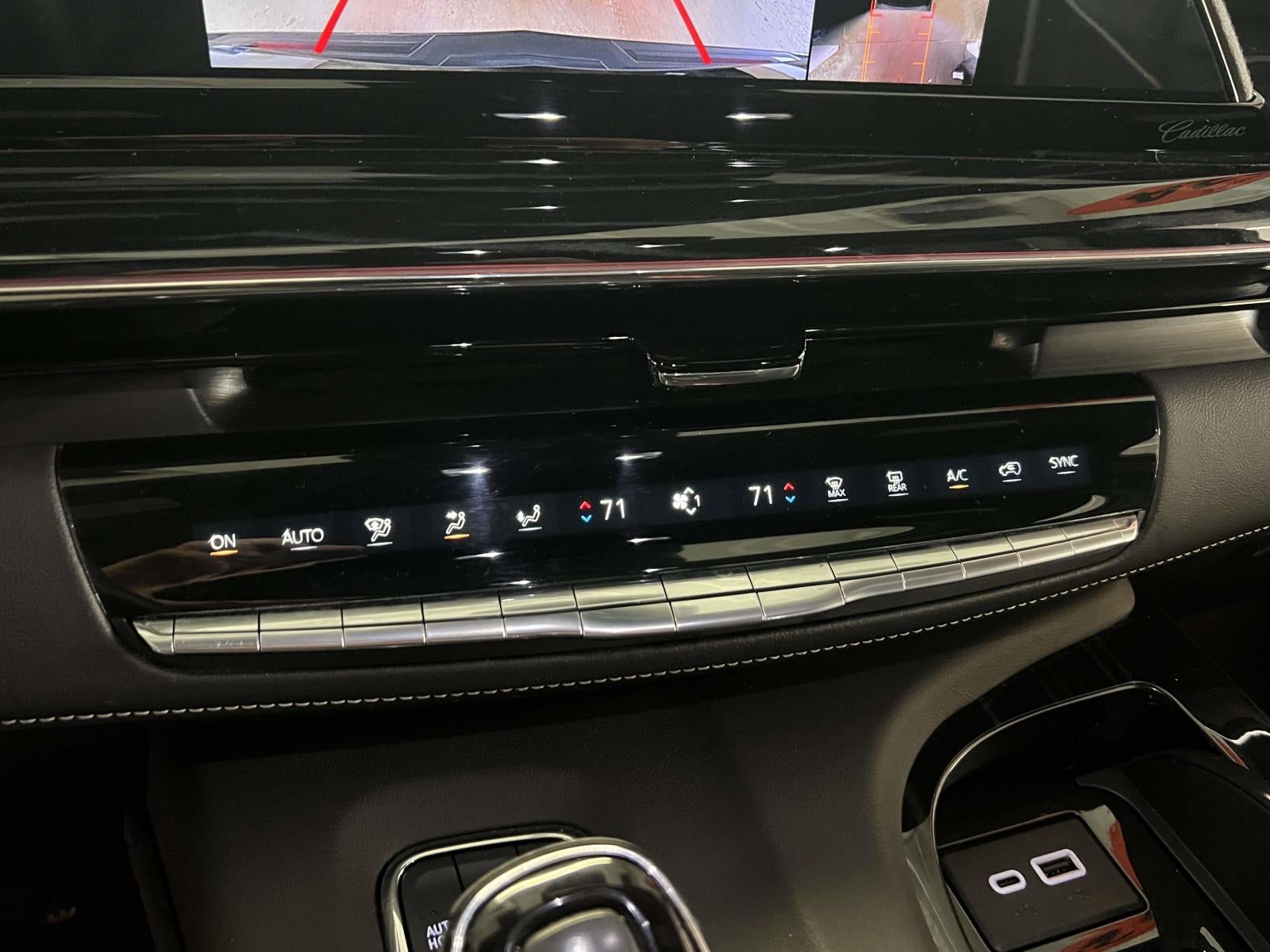 2024 Cadillac Escalade 4WD Sport