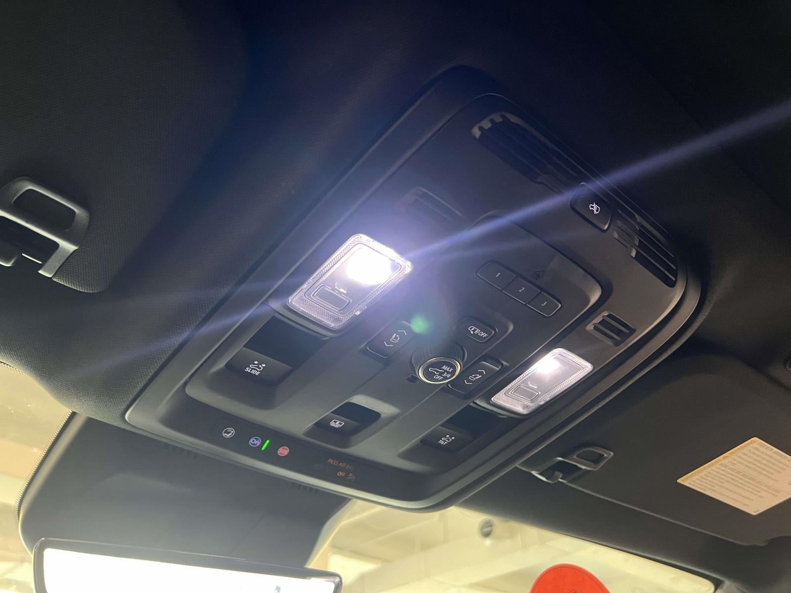 2024 Cadillac Escalade 4WD Sport