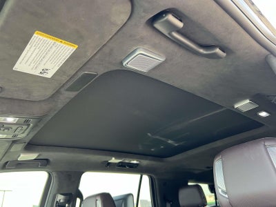 2023 Cadillac Escalade 4WD Sport Platinum