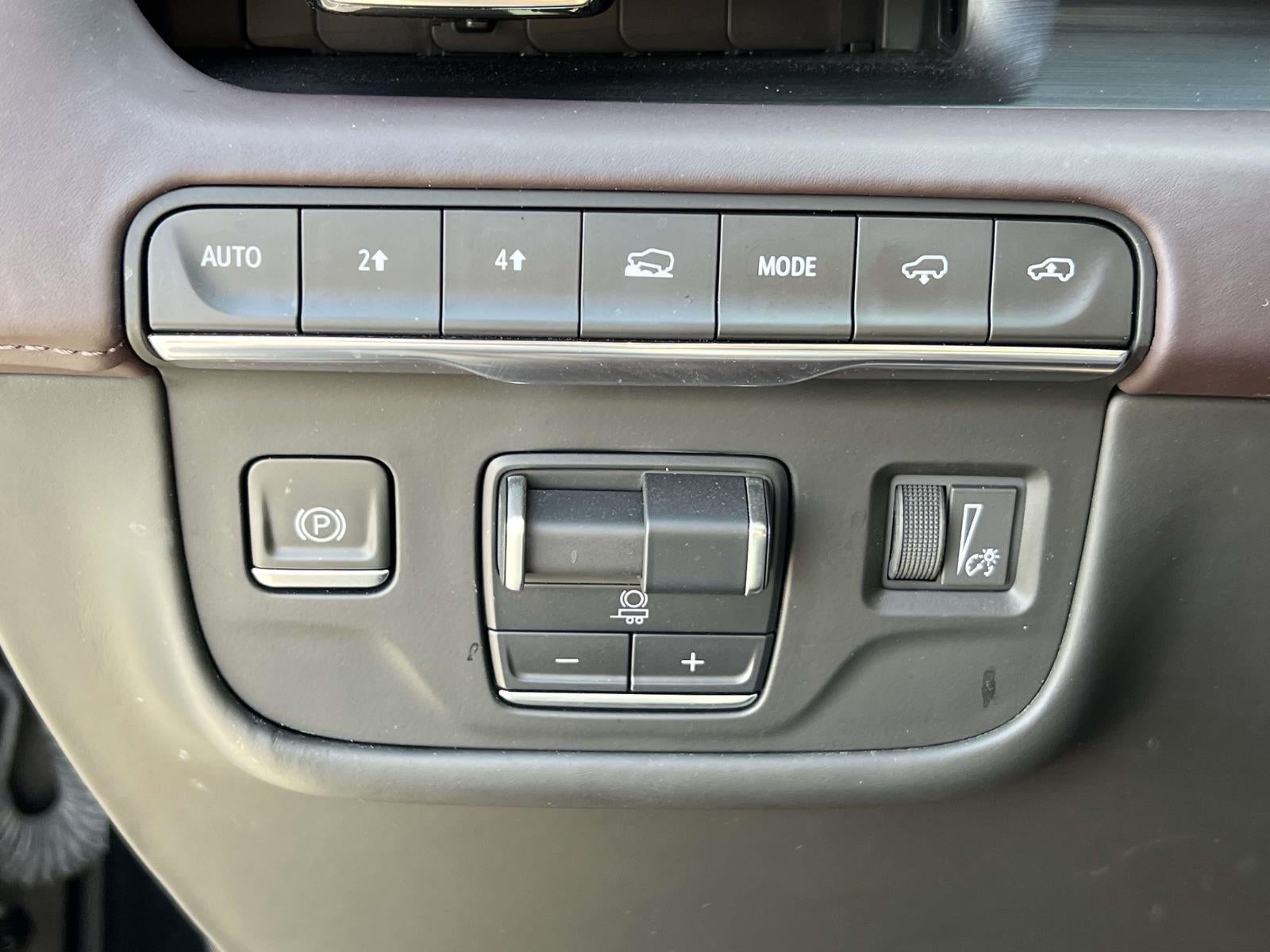 2023 Cadillac Escalade 4WD Sport Platinum