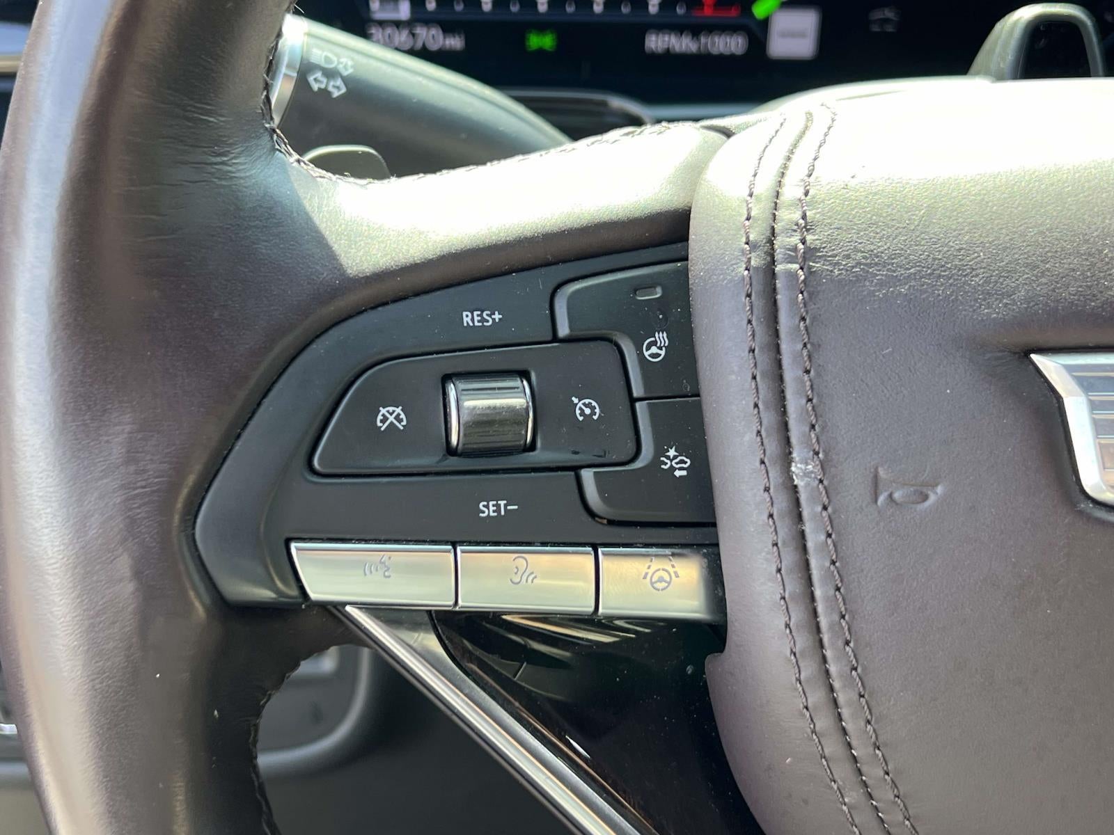 2023 Cadillac Escalade 4WD Sport Platinum