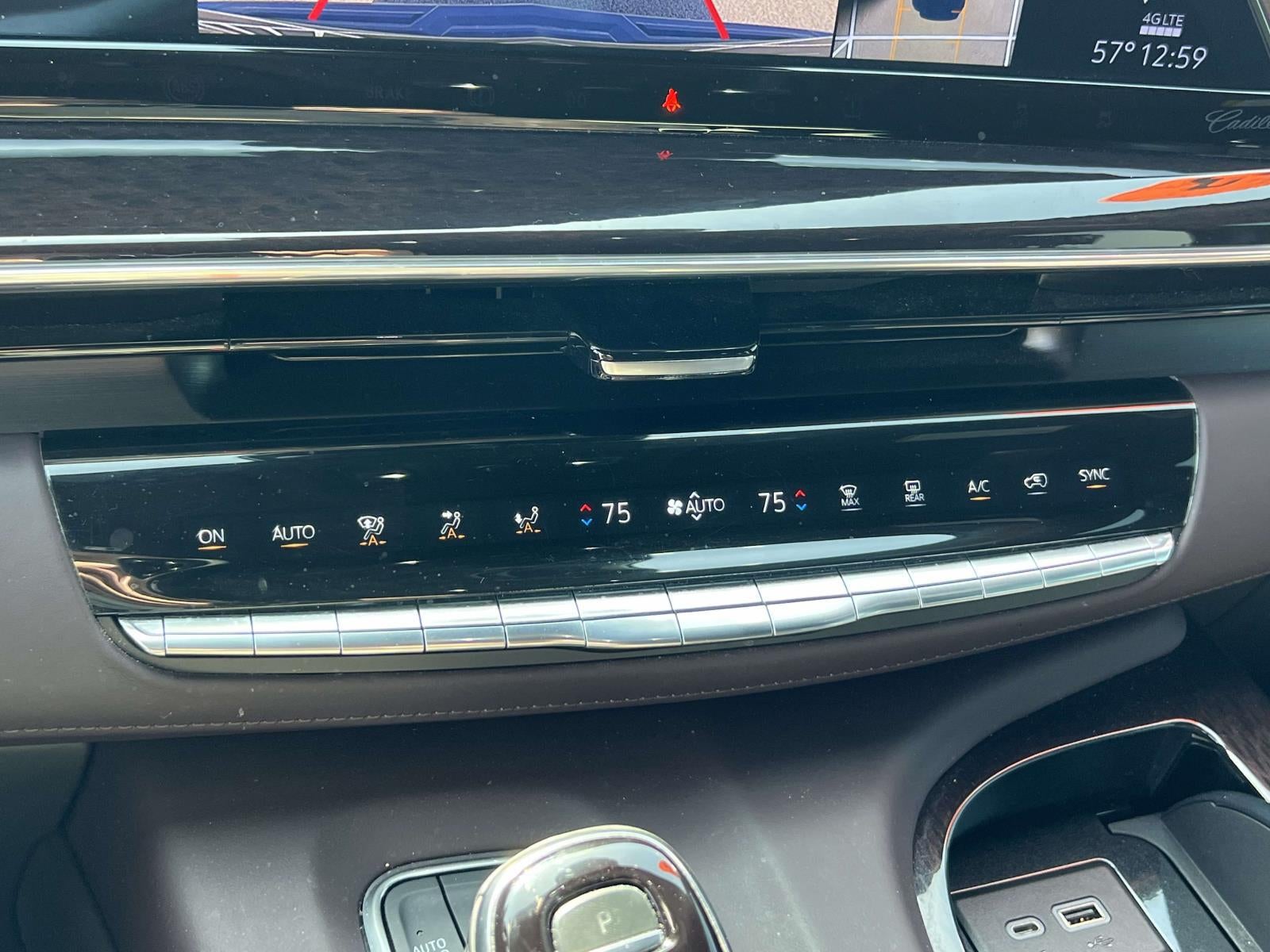 2023 Cadillac Escalade 4WD Sport Platinum