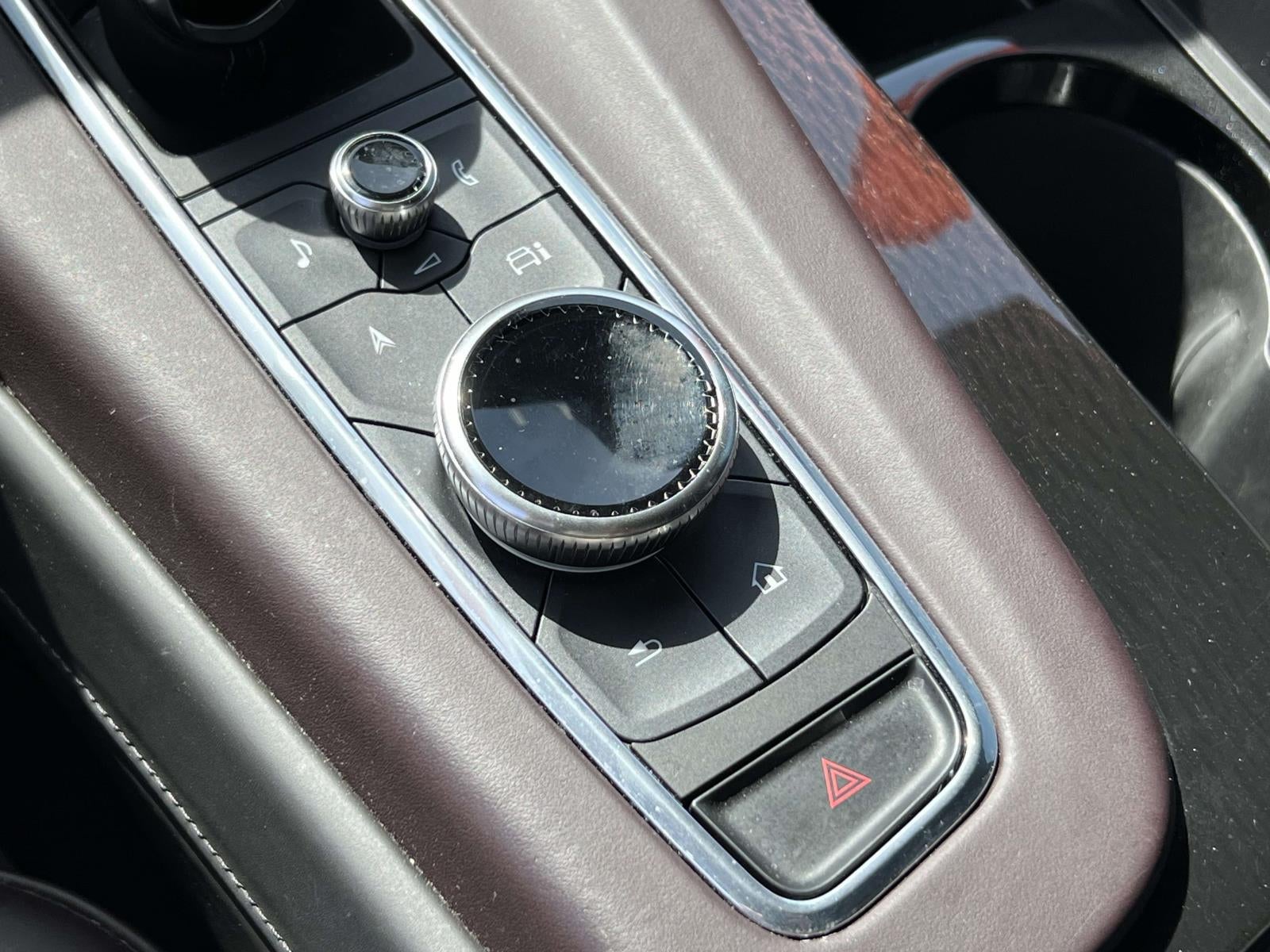 2023 Cadillac Escalade 4WD Sport Platinum