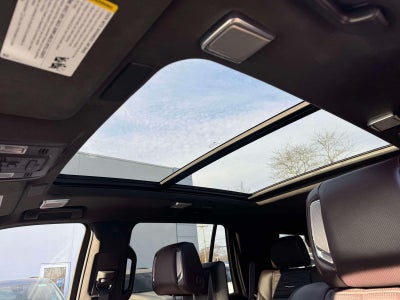 2023 Cadillac Escalade 4WD Sport Platinum