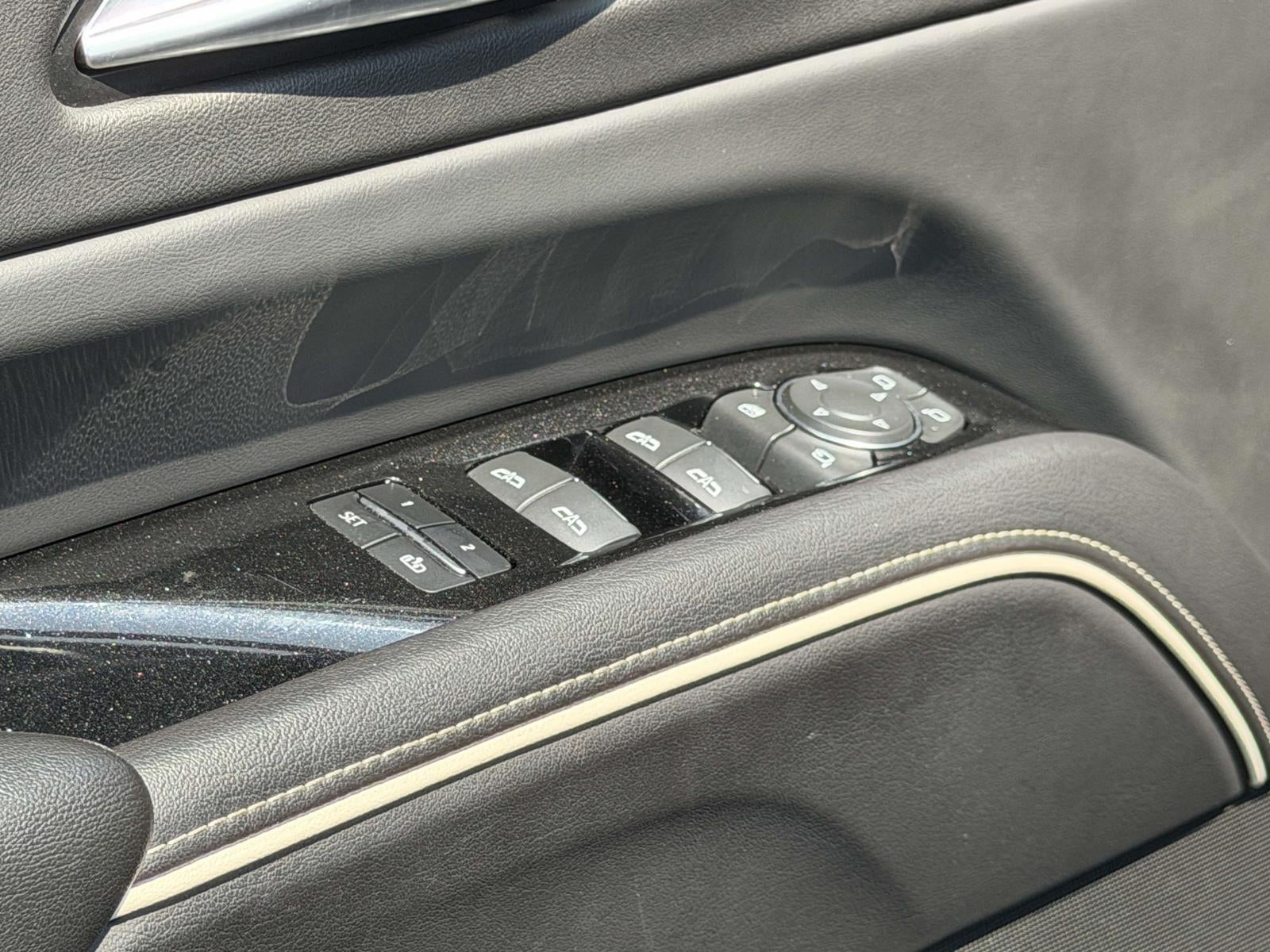 2024 Cadillac Escalade ESV 4WD Luxury