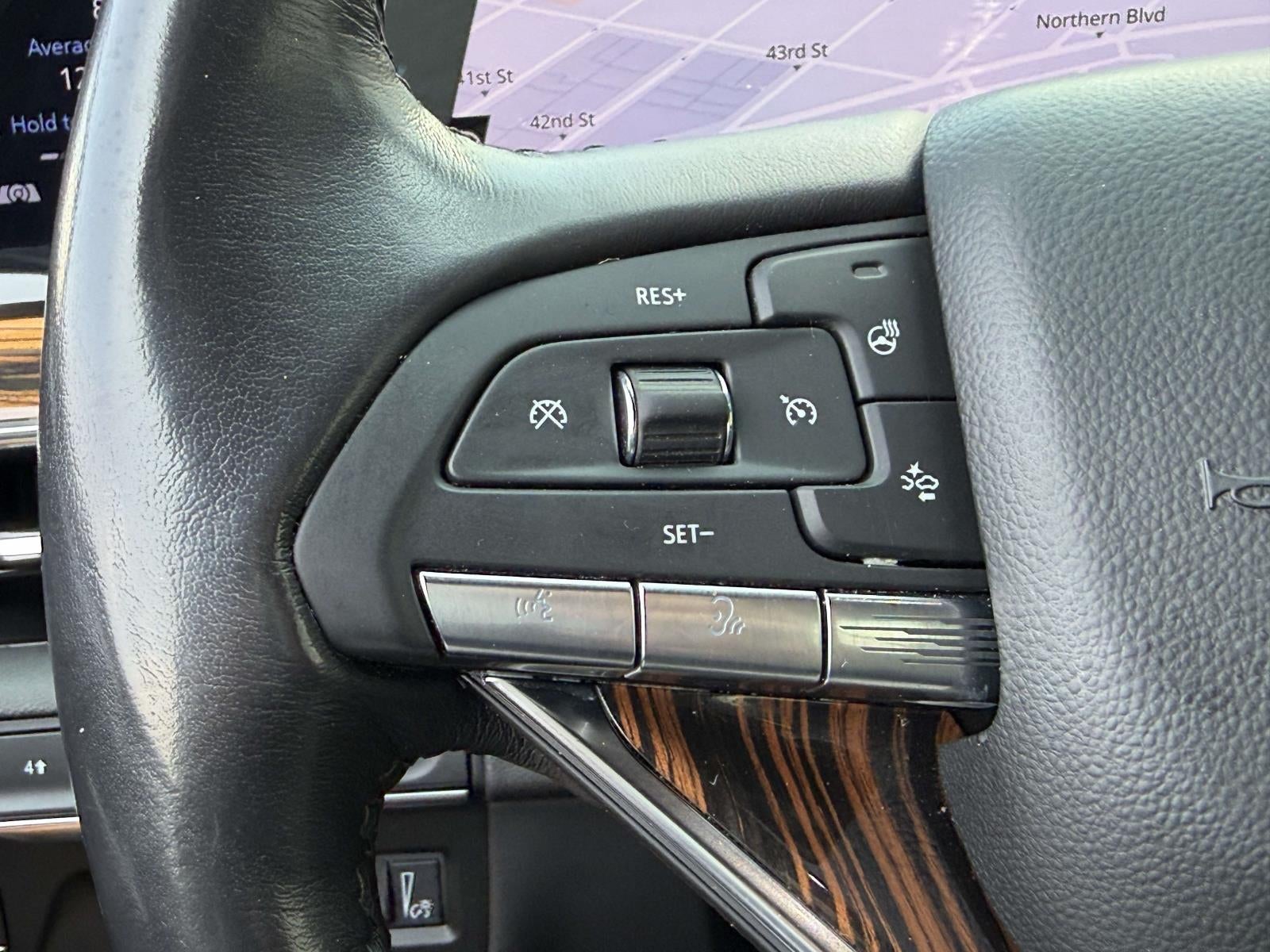 2024 Cadillac Escalade ESV 4WD Luxury