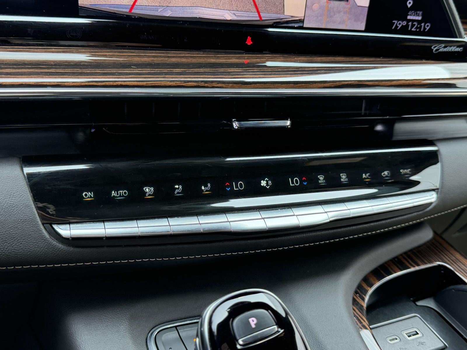 2024 Cadillac Escalade ESV 4WD Luxury
