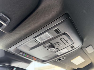 2024 Cadillac Escalade ESV 4WD Luxury