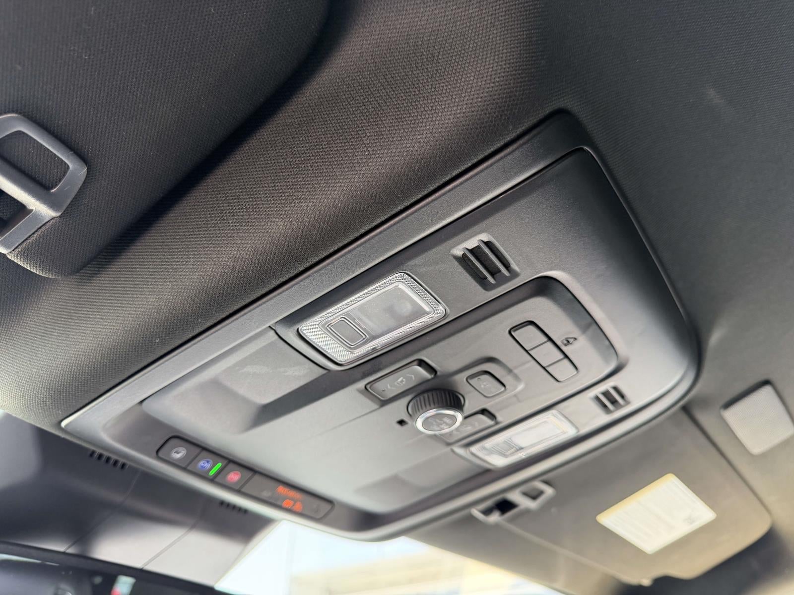 2024 Cadillac Escalade ESV 4WD Luxury