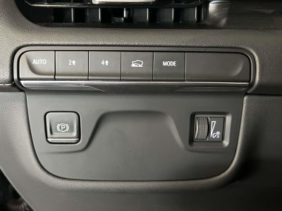 2023 Cadillac Escalade ESV 4WD Luxury