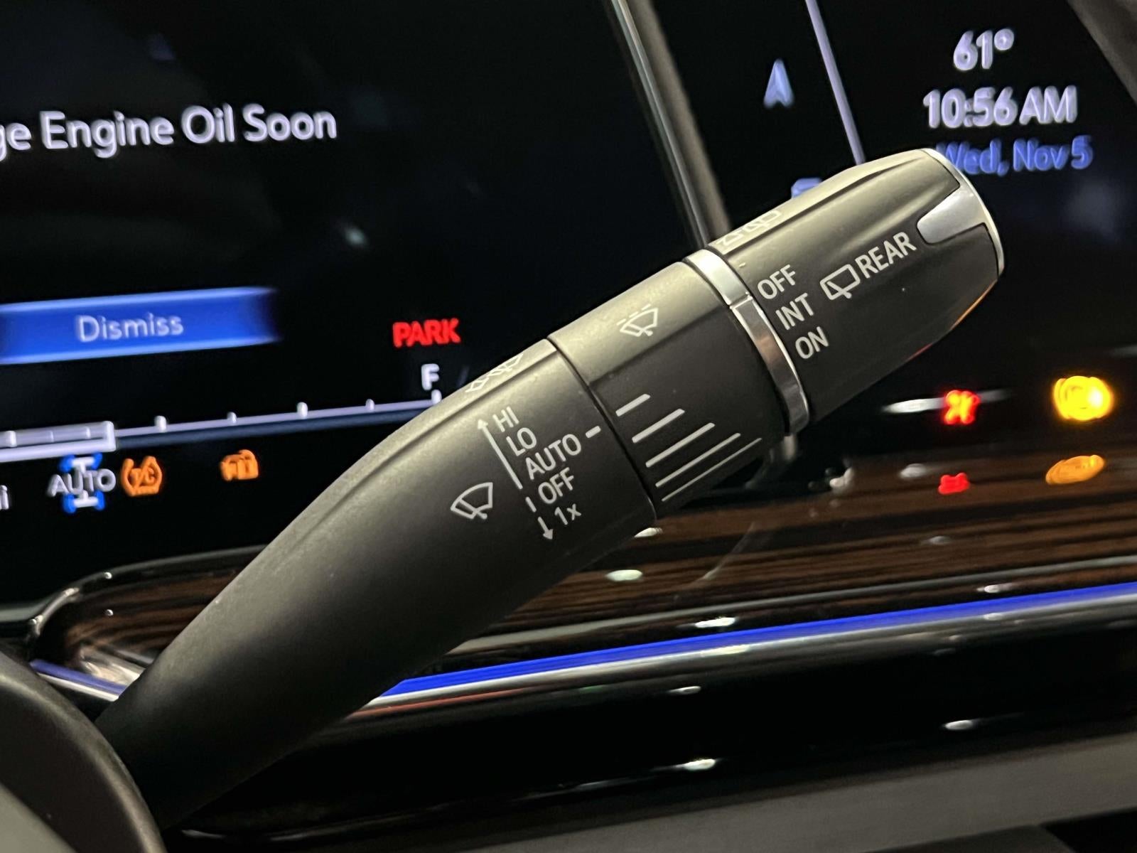 2023 Cadillac Escalade ESV 4WD Luxury