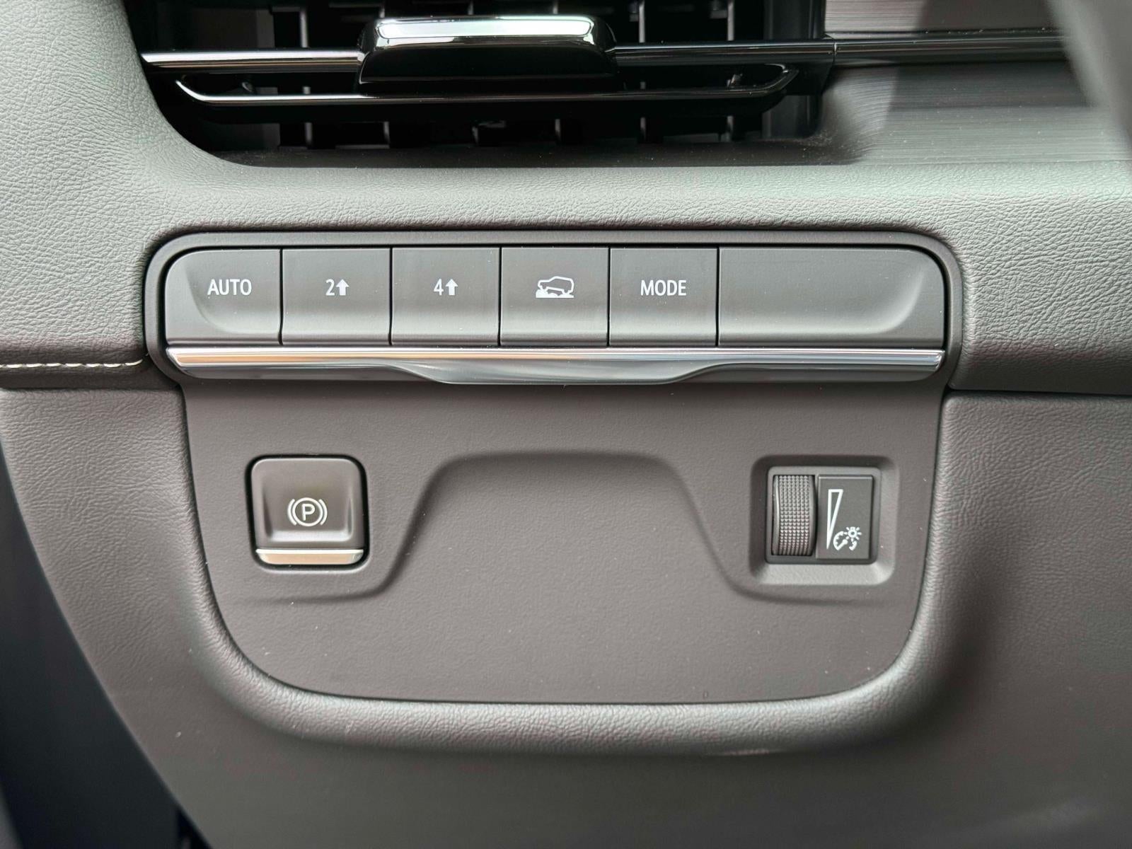 2022 Cadillac Escalade ESV 4WD Luxury