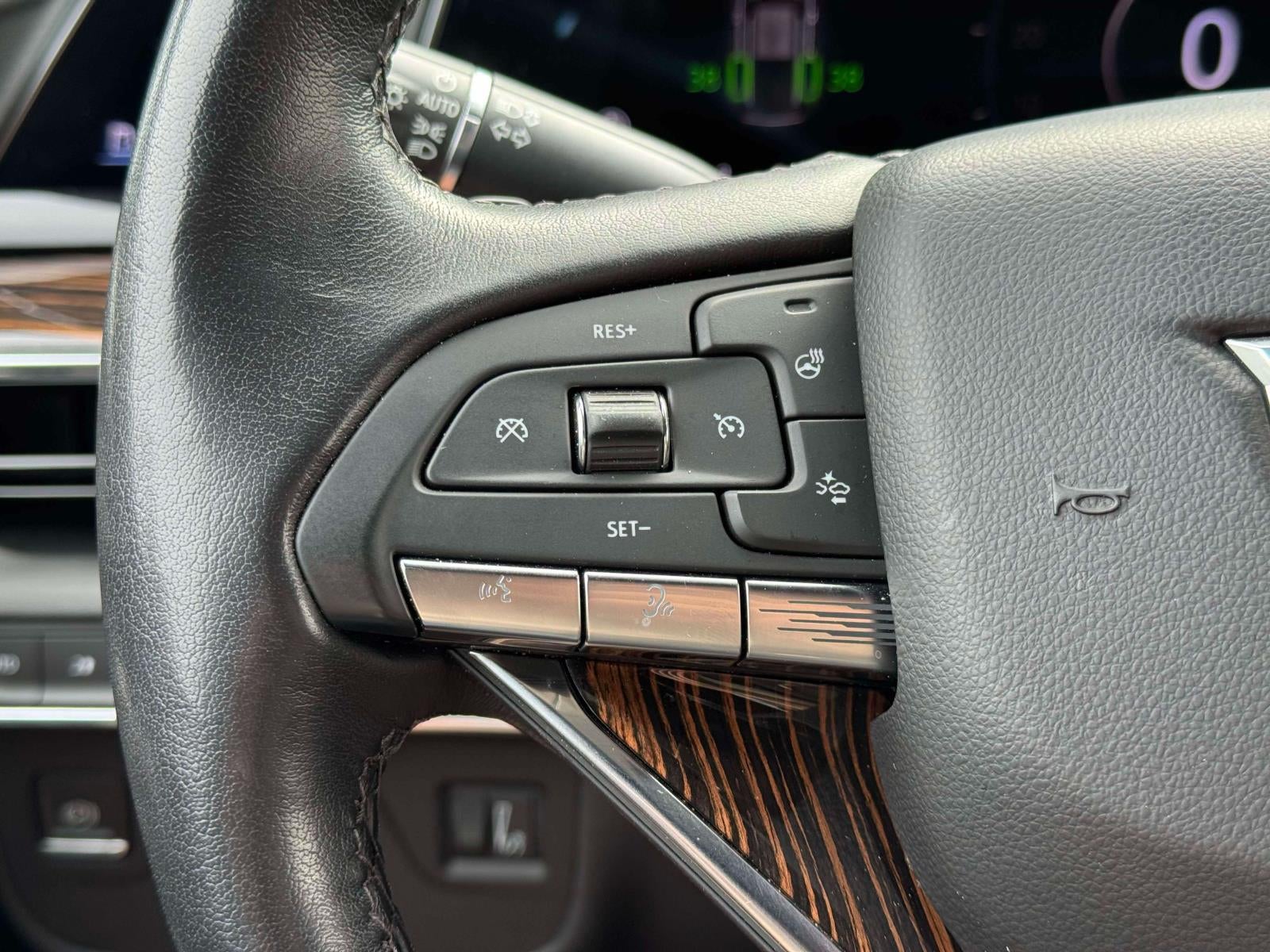 2022 Cadillac Escalade ESV 4WD Luxury
