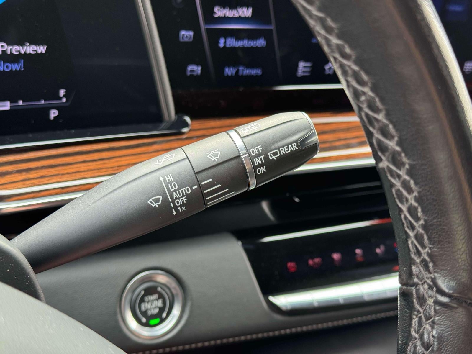 2022 Cadillac Escalade ESV 4WD Luxury