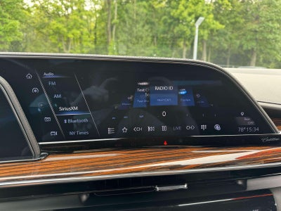 2022 Cadillac Escalade ESV 4WD Luxury