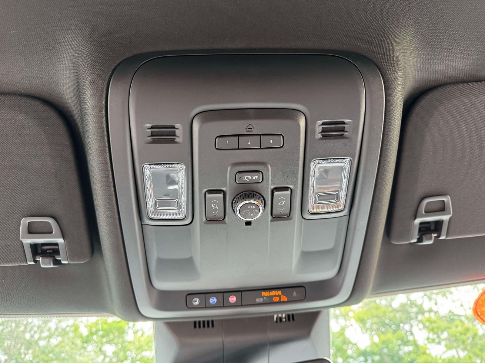 2022 Cadillac Escalade ESV 4WD Luxury
