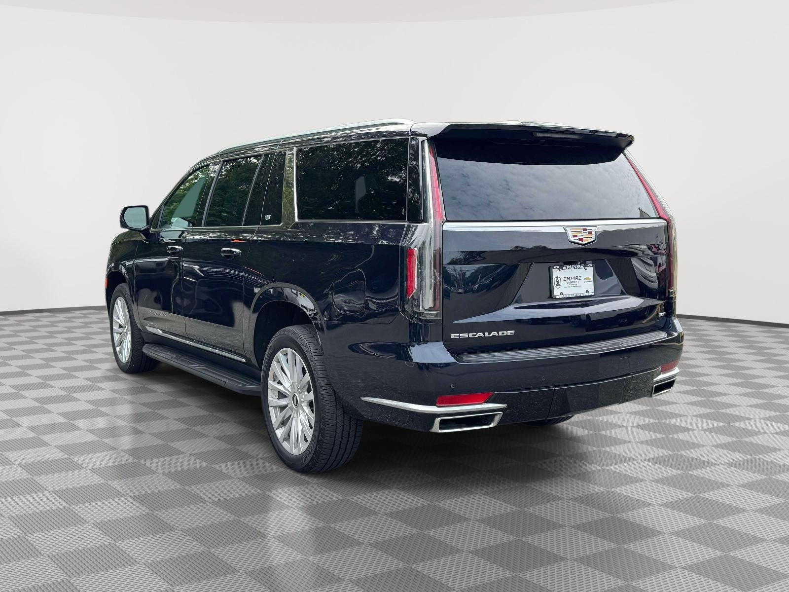 2022 Cadillac Escalade ESV 4WD Luxury