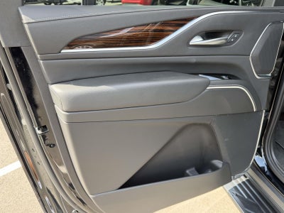 2023 Cadillac Escalade ESV 4WD Luxury