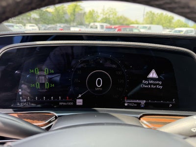 2023 Cadillac Escalade ESV 4WD Luxury