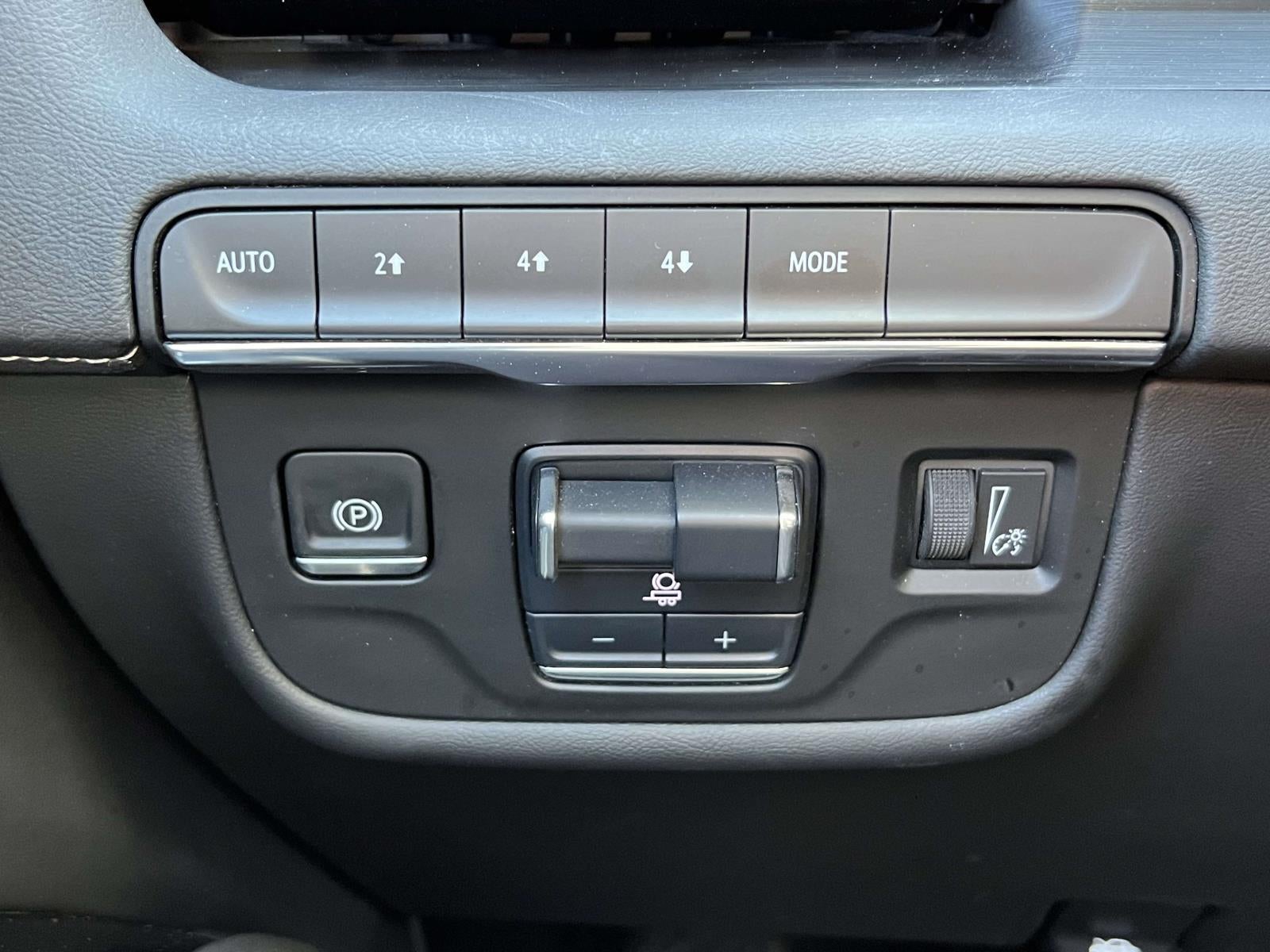 2024 Cadillac Escalade ESV 4WD Premium Luxury