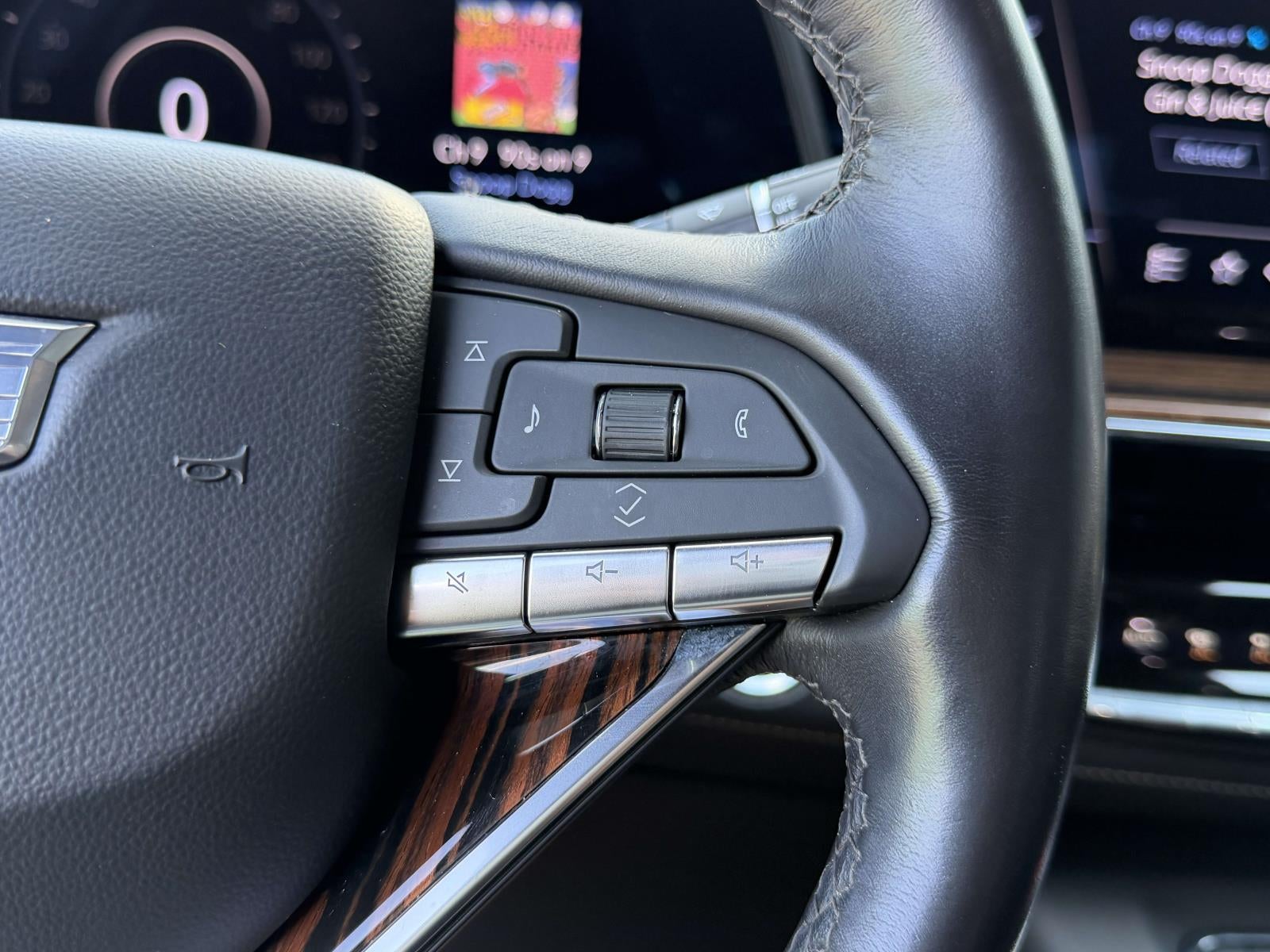 2024 Cadillac Escalade ESV 4WD Premium Luxury
