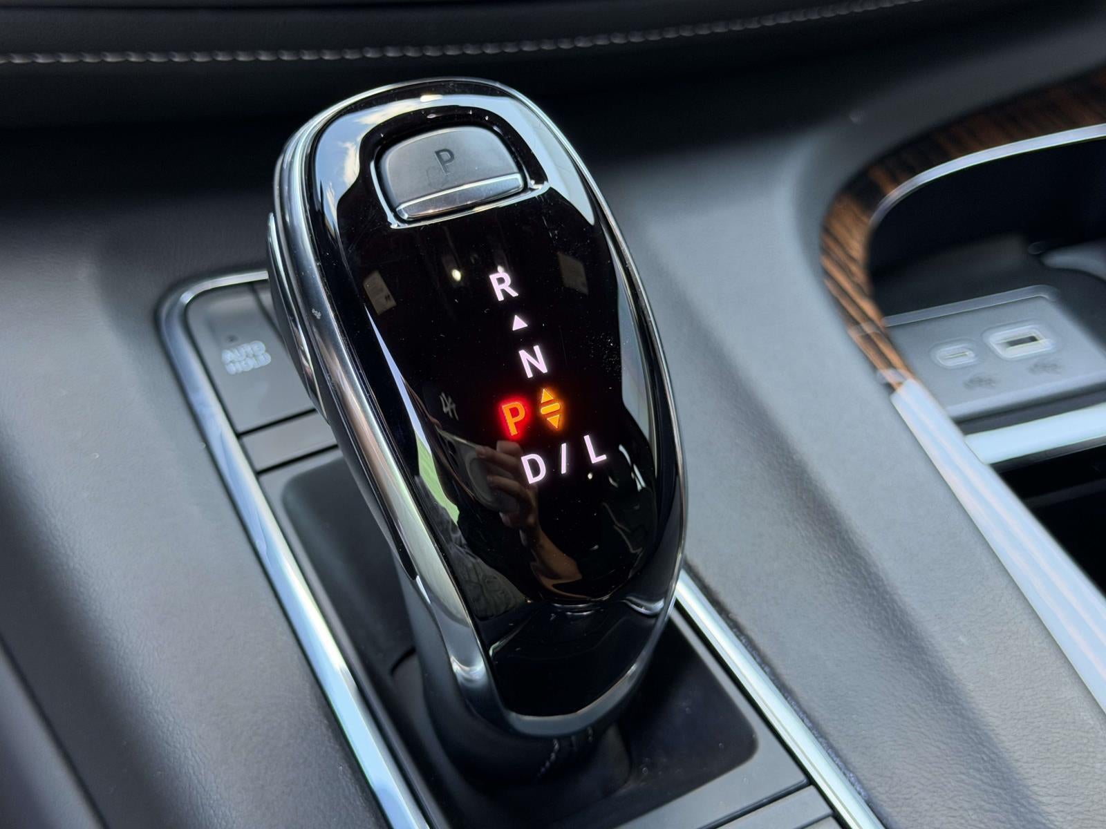 2024 Cadillac Escalade ESV 4WD Premium Luxury