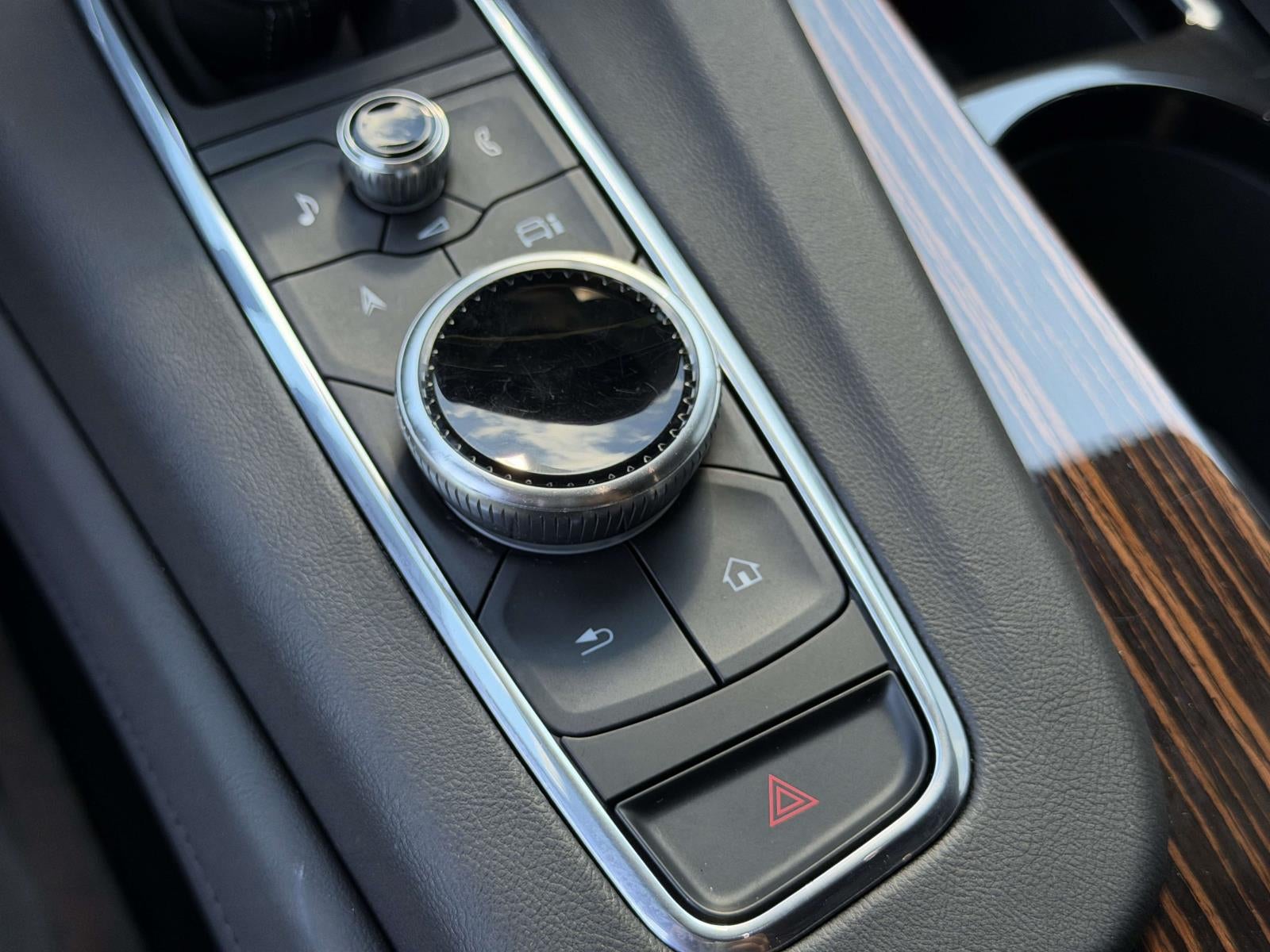 2024 Cadillac Escalade ESV 4WD Premium Luxury