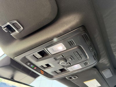 2024 Cadillac Escalade ESV 4WD Premium Luxury