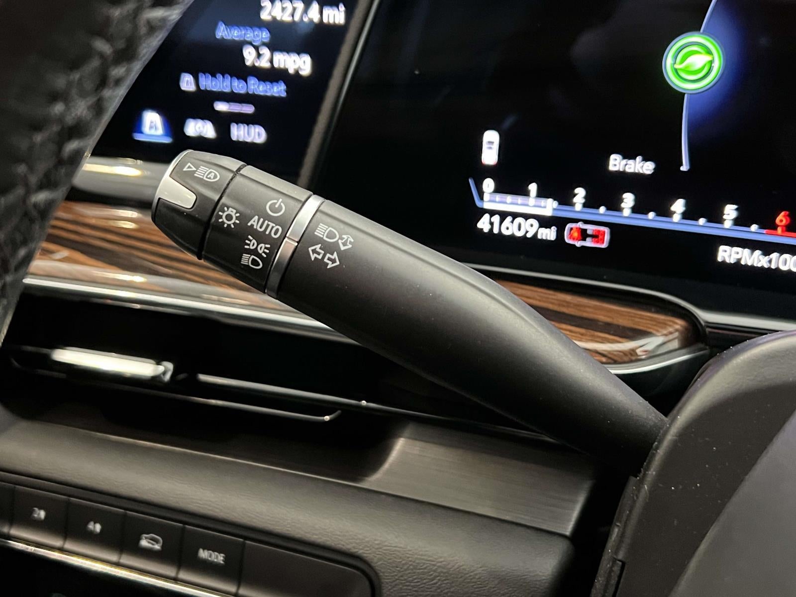 2023 Cadillac Escalade ESV 4WD Premium Luxury