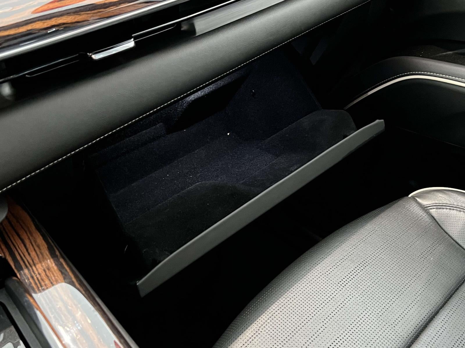 2023 Cadillac Escalade ESV 4WD Premium Luxury