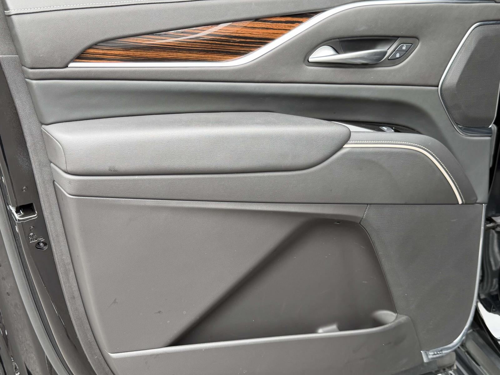 2024 Cadillac Escalade ESV 4WD Premium Luxury