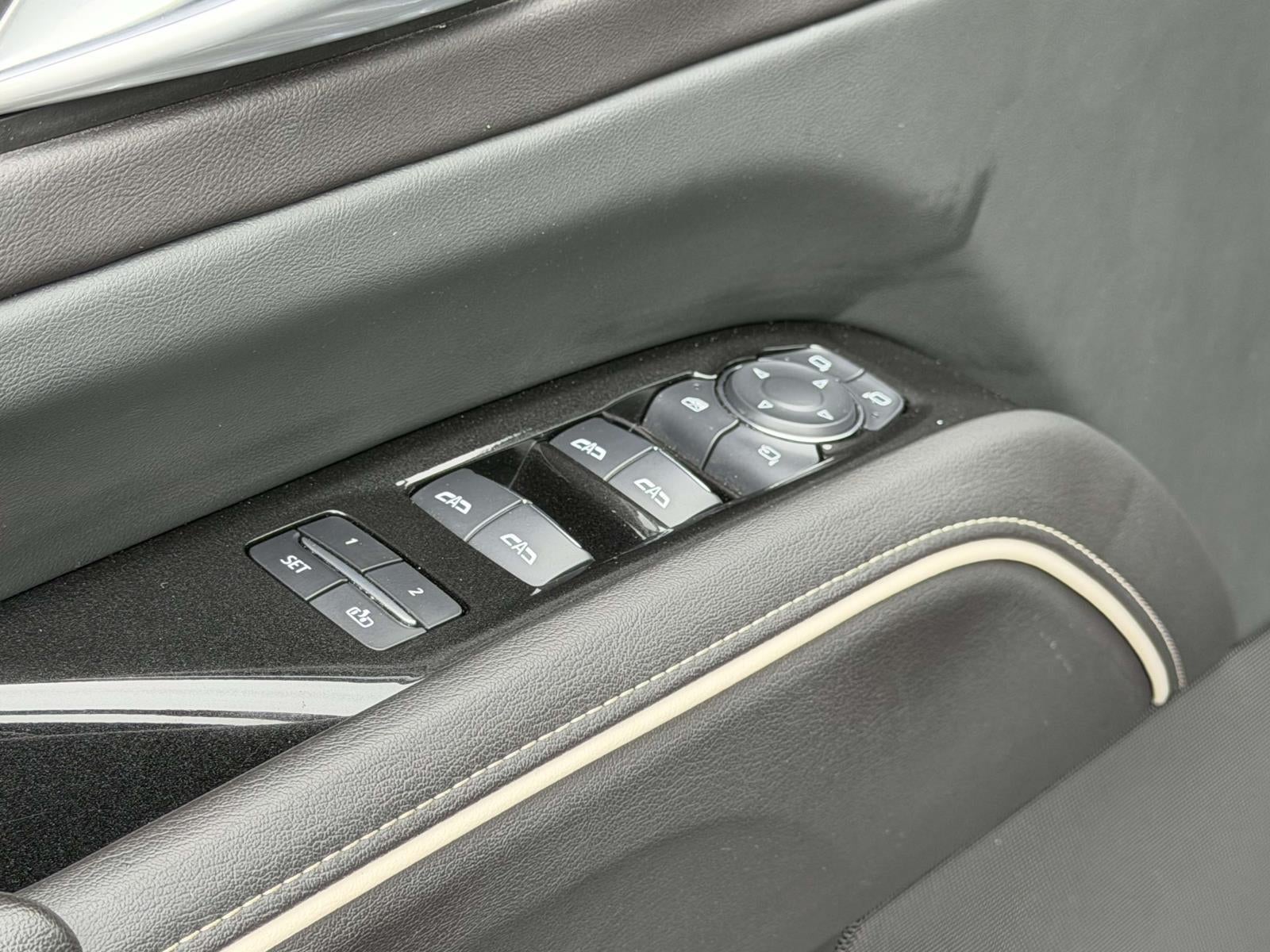 2024 Cadillac Escalade ESV 4WD Premium Luxury