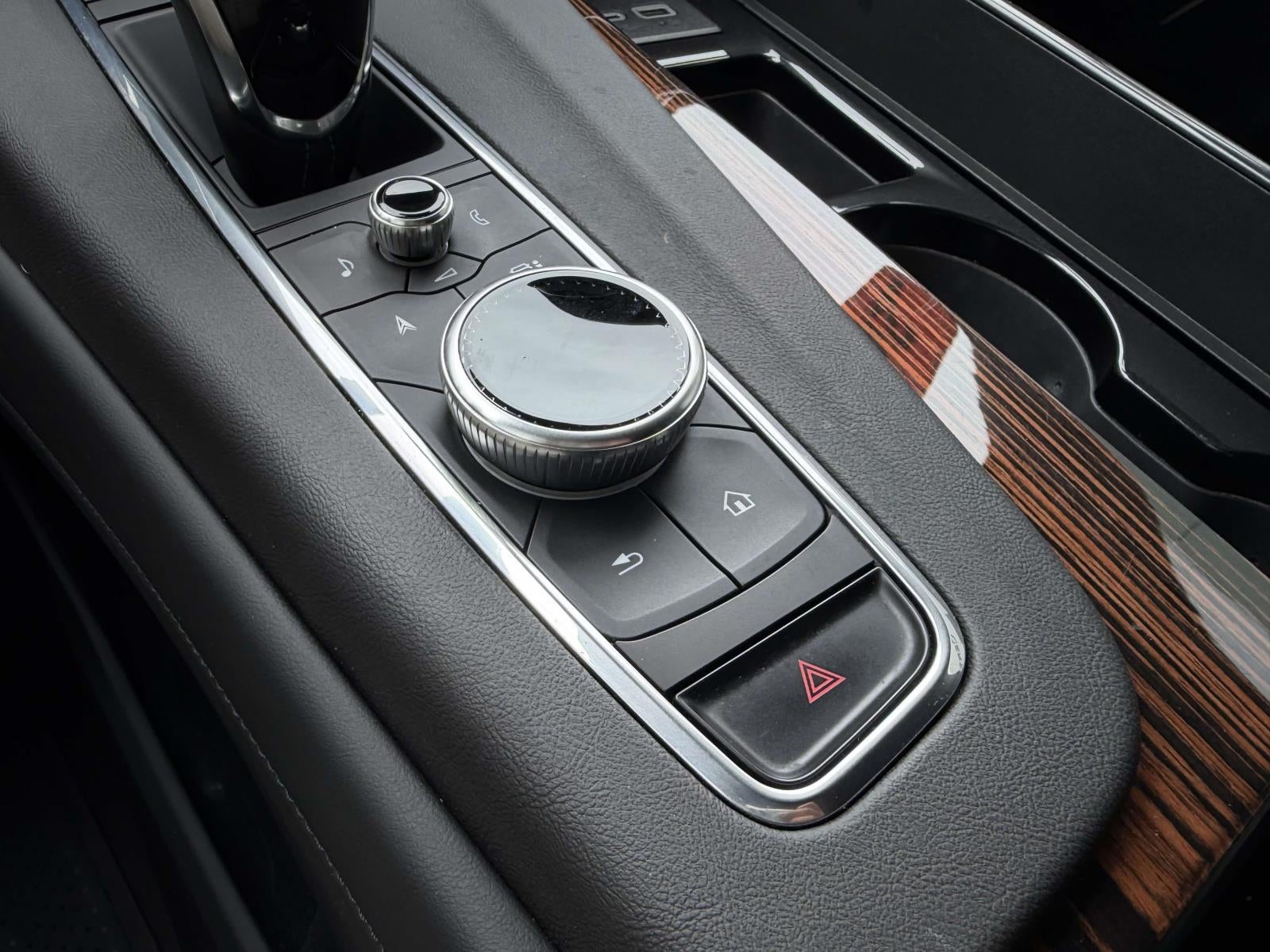 2024 Cadillac Escalade ESV 4WD Premium Luxury