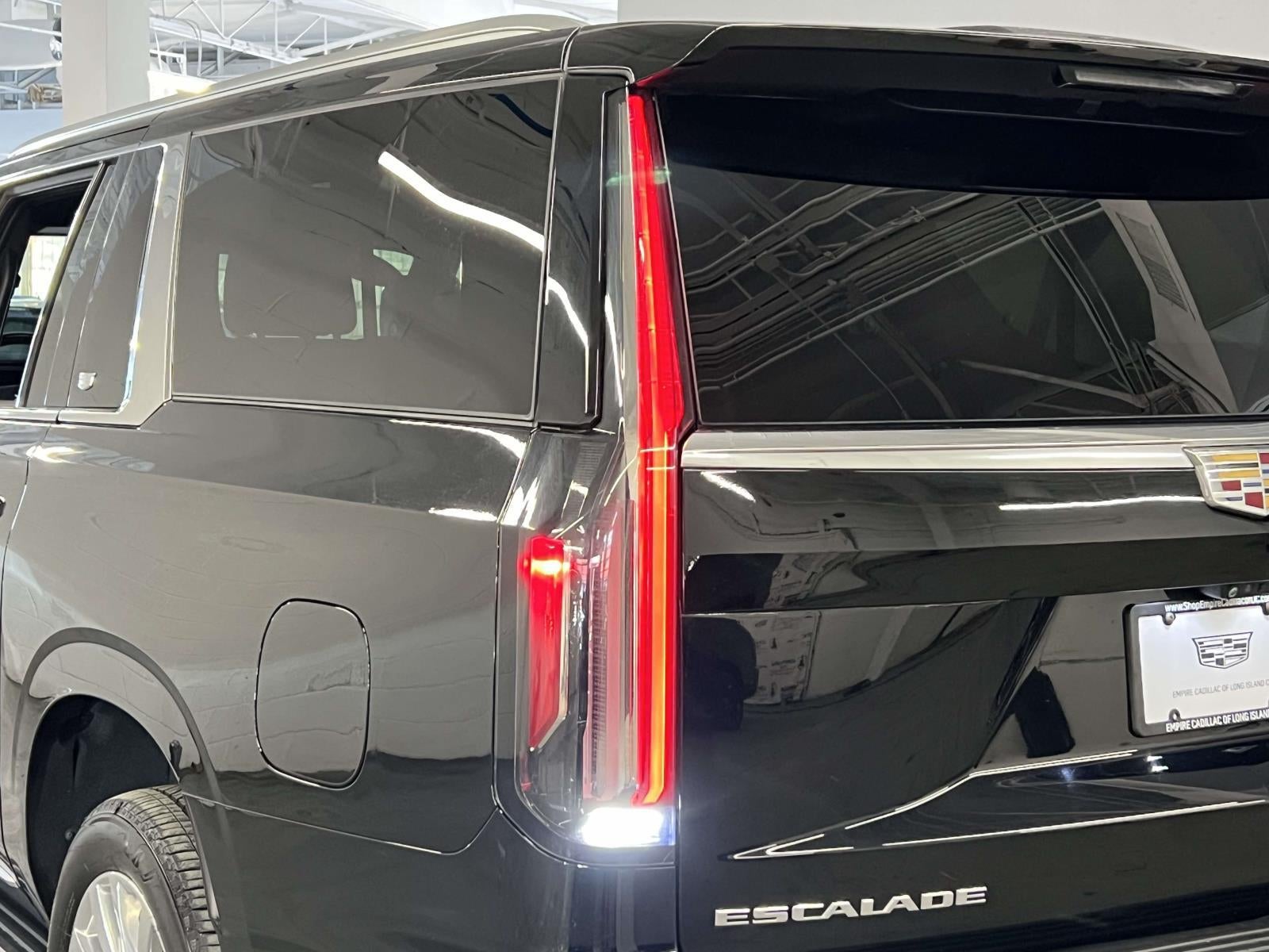 2023 Cadillac Escalade ESV 4WD Premium Luxury