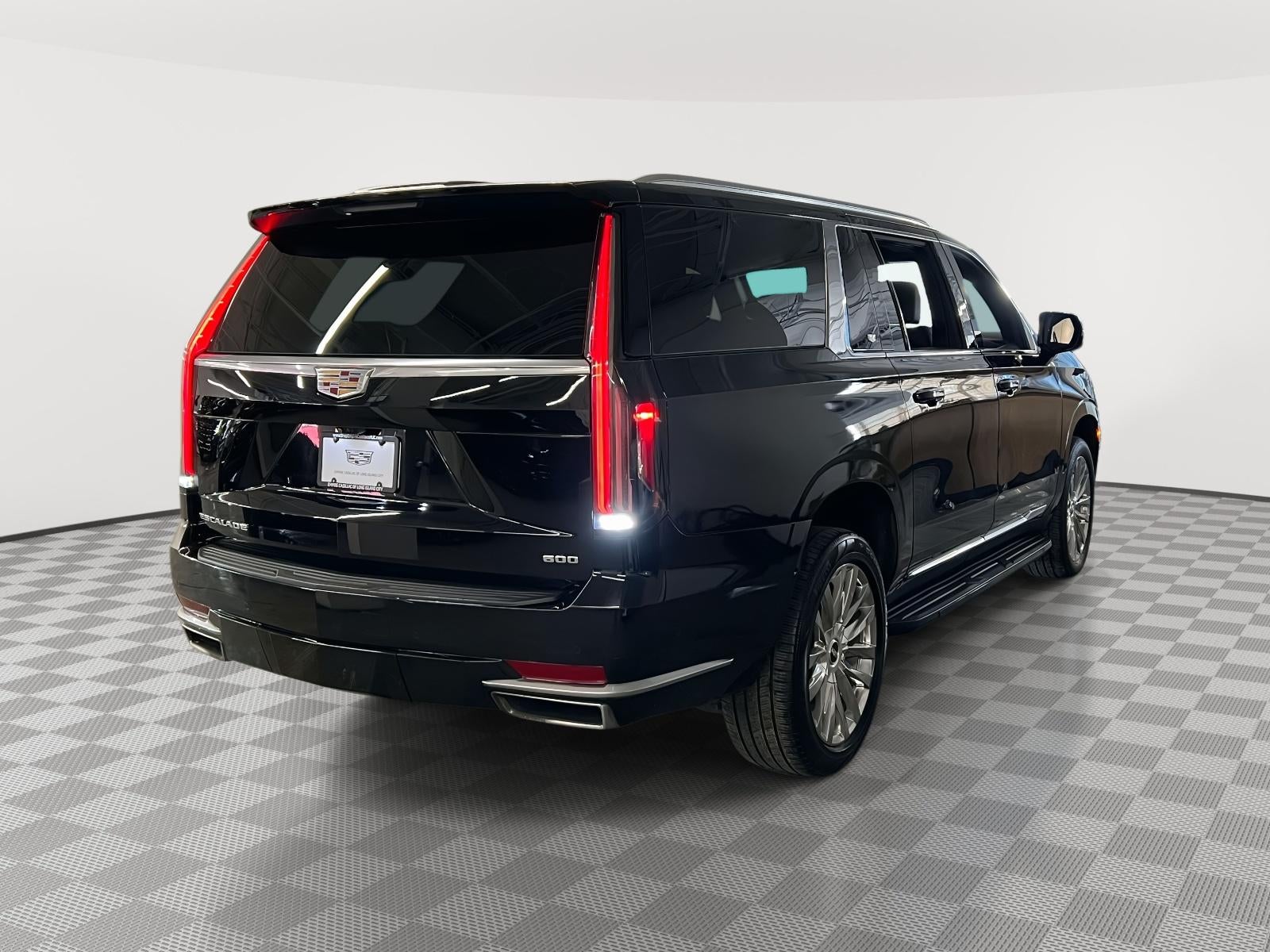 2023 Cadillac Escalade ESV 4WD Premium Luxury
