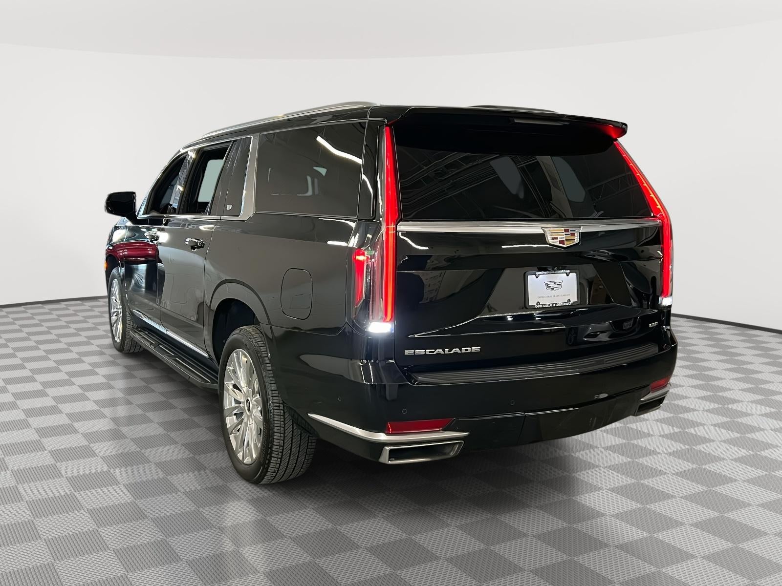 2023 Cadillac Escalade ESV 4WD Premium Luxury