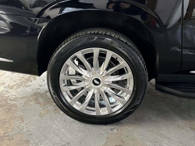 2023 Cadillac Escalade ESV 4WD Premium Luxury