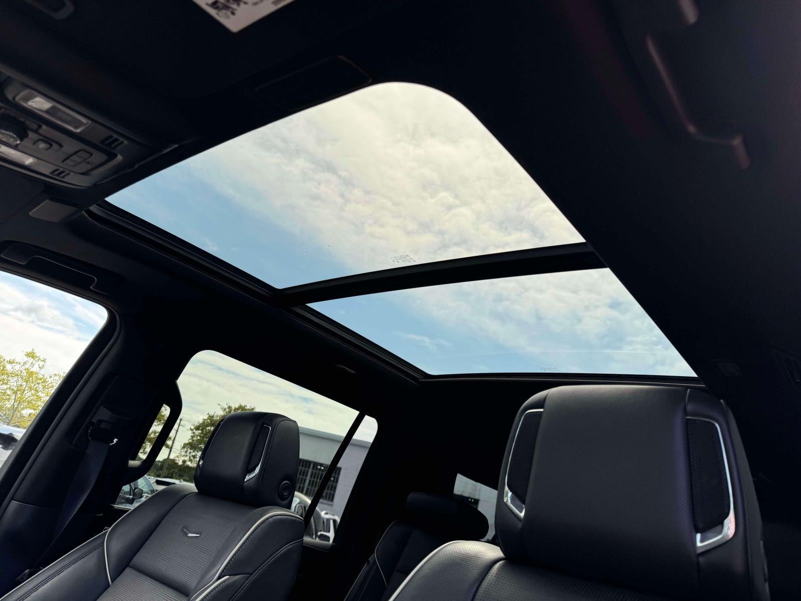 2023 Cadillac Escalade ESV 4WD Premium Luxury