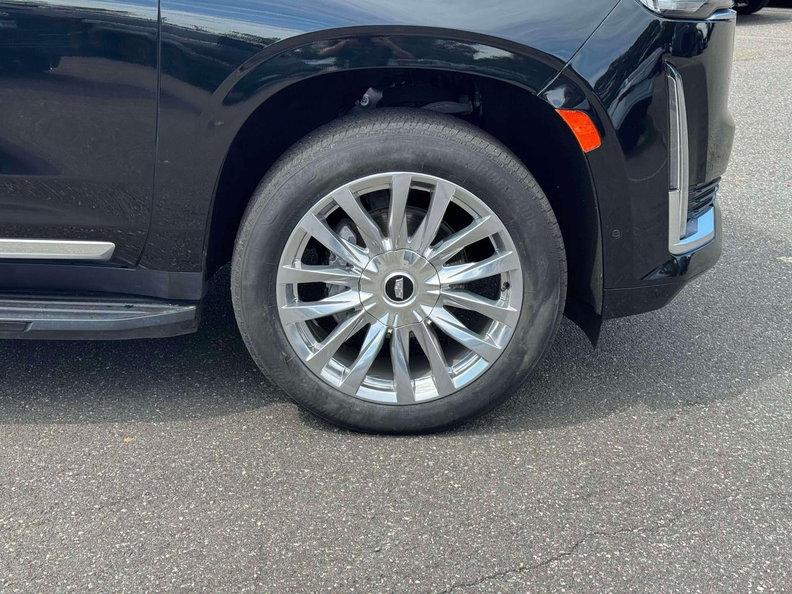 2023 Cadillac Escalade ESV 4WD Premium Luxury