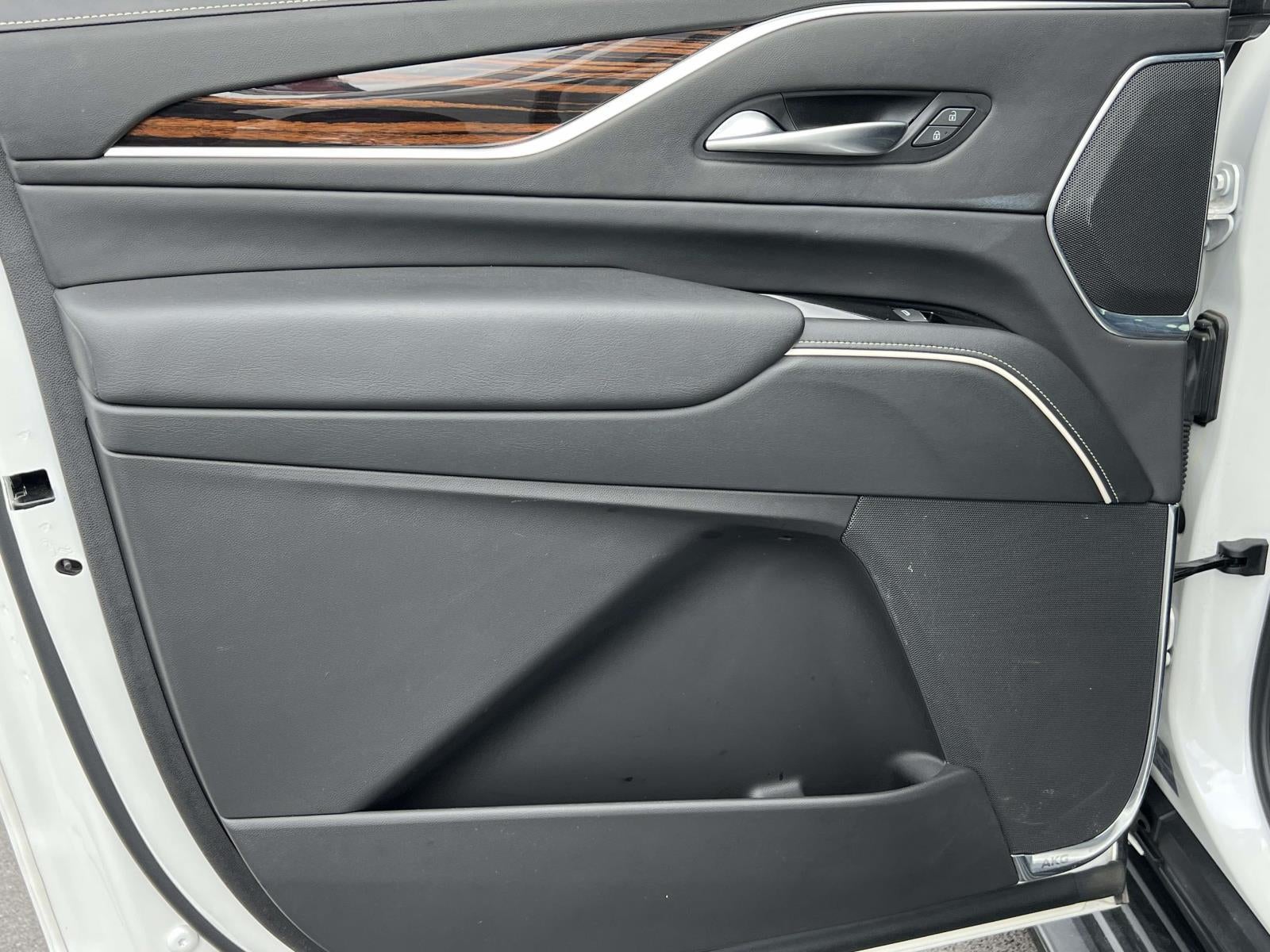 2023 Cadillac Escalade ESV 4WD Premium Luxury