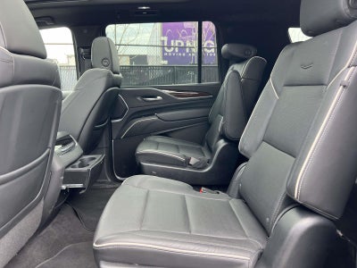 2023 Cadillac Escalade ESV 4WD Premium Luxury