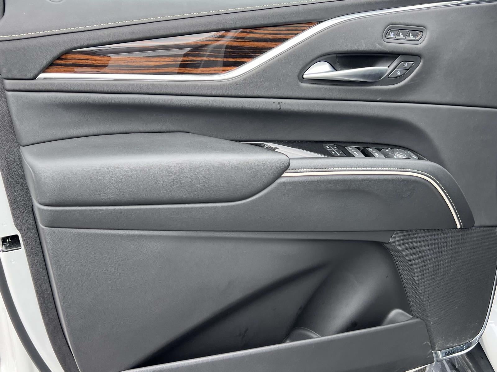 2023 Cadillac Escalade ESV 4WD Premium Luxury