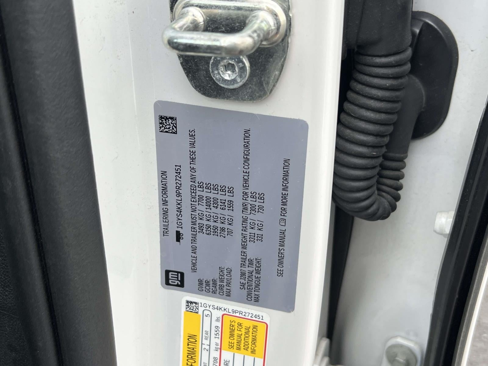 2023 Cadillac Escalade ESV 4WD Premium Luxury