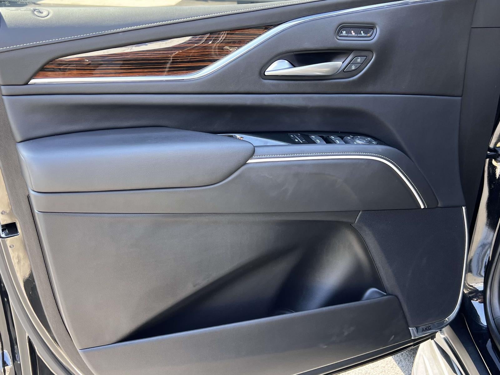 2024 Cadillac Escalade ESV 4WD Premium Luxury