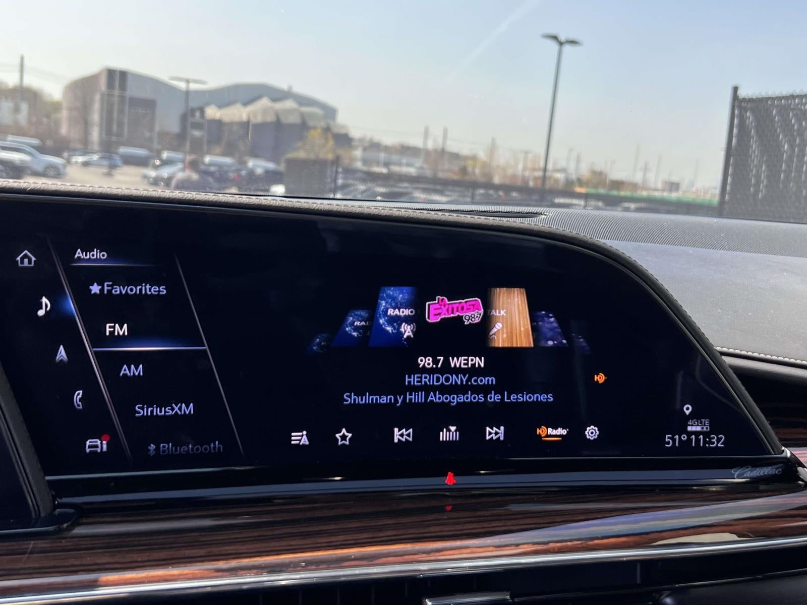 2024 Cadillac Escalade ESV 4WD Premium Luxury