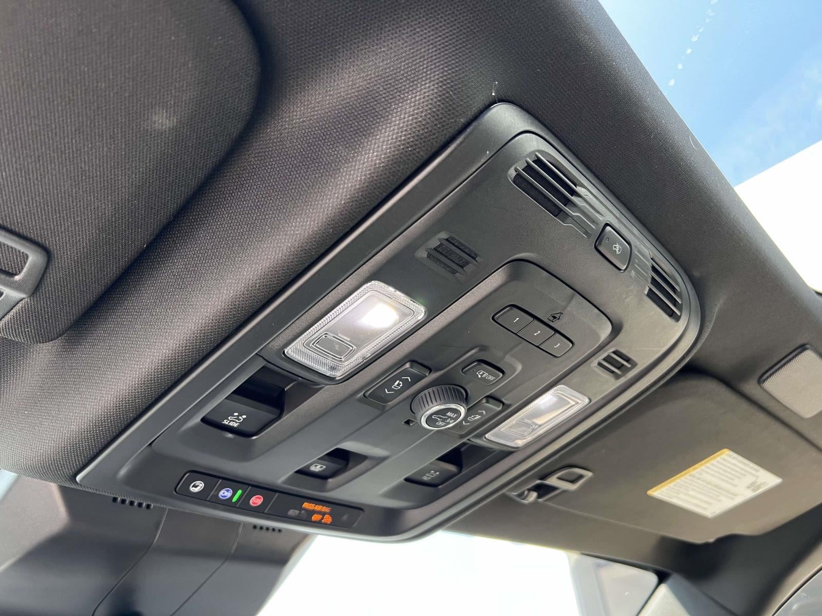 2024 Cadillac Escalade ESV 4WD Premium Luxury