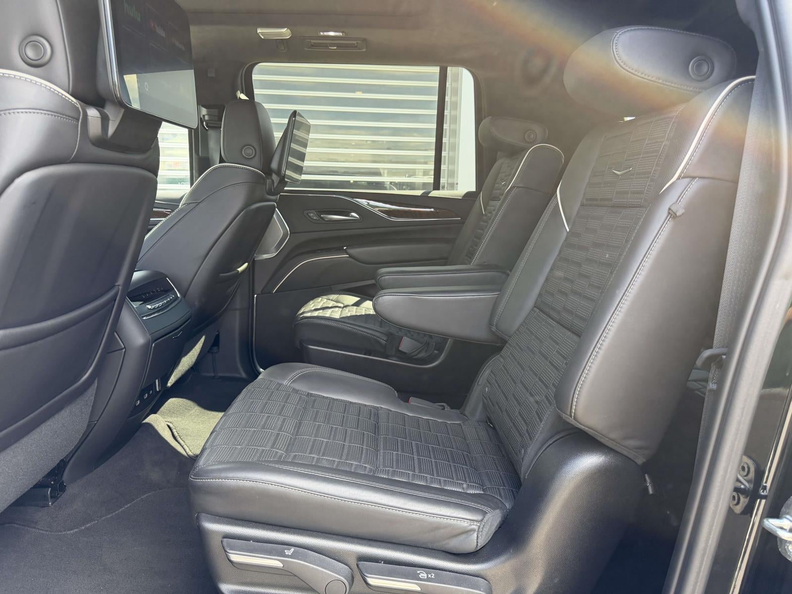 2024 Cadillac Escalade ESV 4WD Premium Luxury Platinum