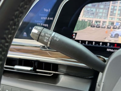 2024 Cadillac Escalade ESV 4WD Premium Luxury Platinum