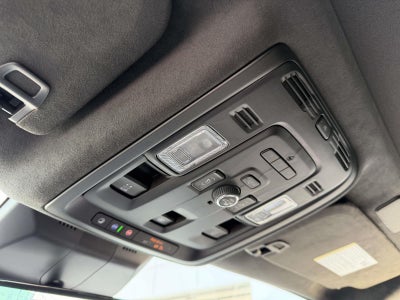 2024 Cadillac Escalade ESV 4WD Premium Luxury Platinum